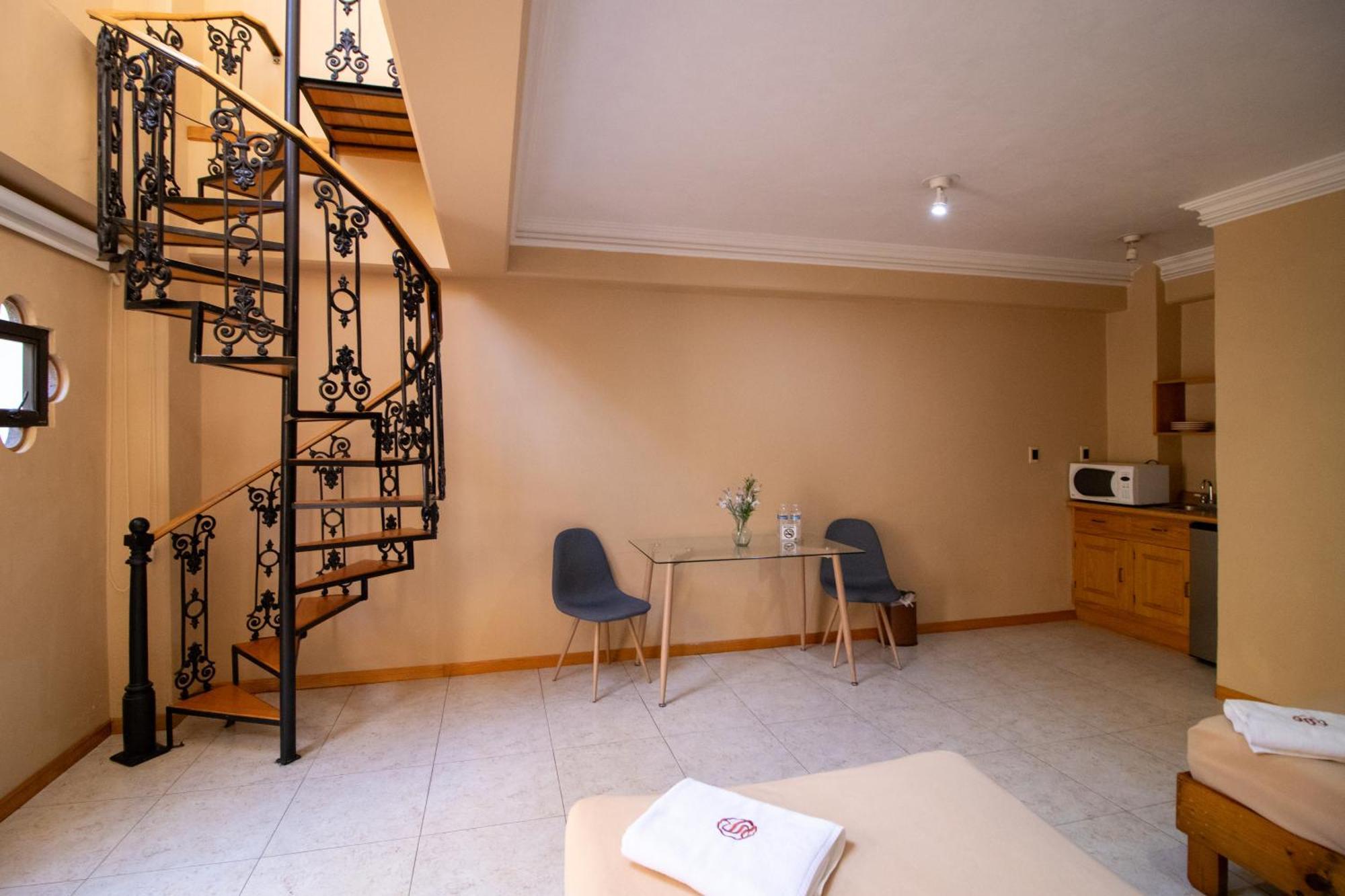Suites Sevilla Puebla Exterior foto